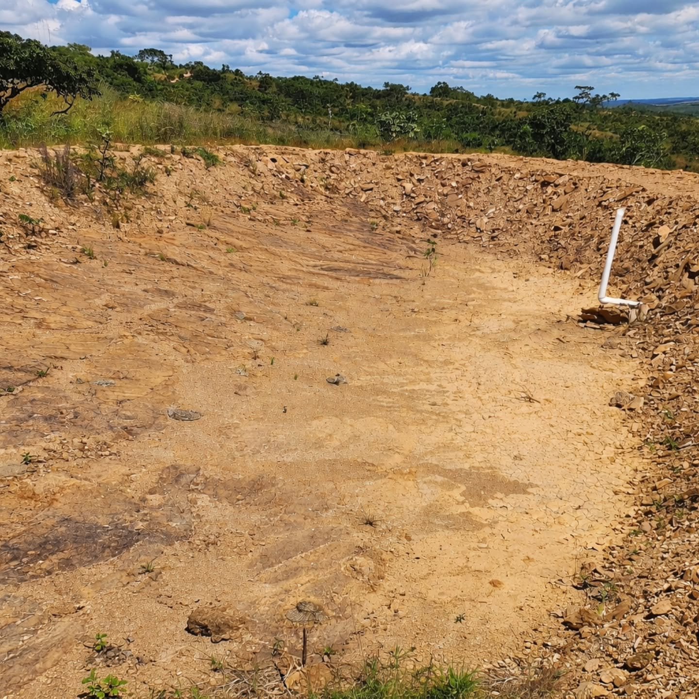 OPORTUNIDADE ÚNICA À BEIRA DO RIO SÃO MARCOS | Davinópolis-GO | 16,94 hectares — foto 1