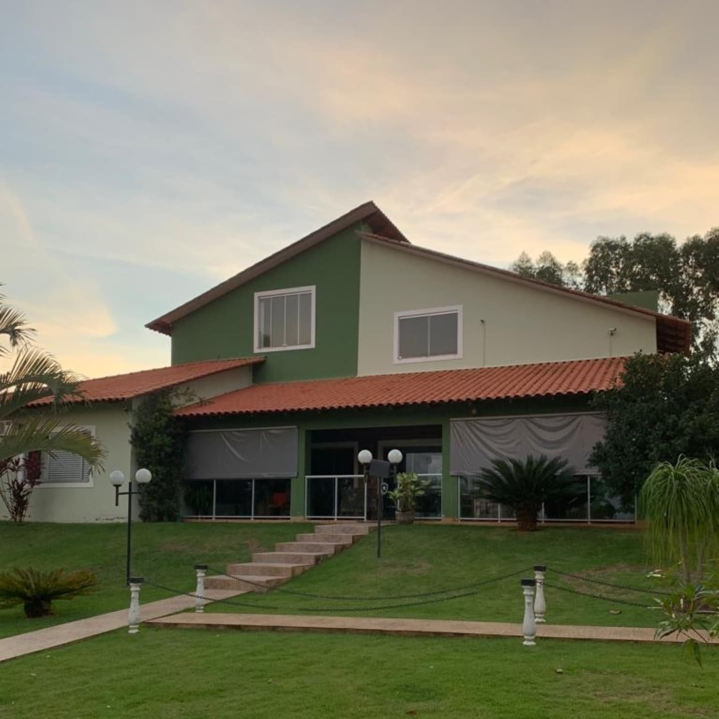 CHÁCARA DE ALTO PADRÃO EM TRÊS RANCHOS – GO | Três Ranchos-GO | 2 hectares — foto 1