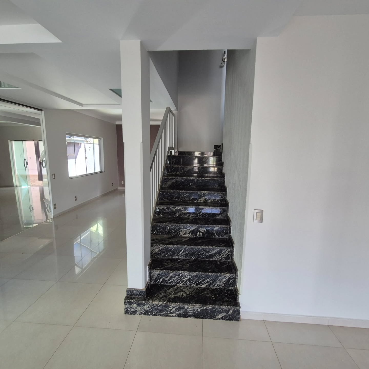 SOBRADO À VENDA – B. SANTA HELENA | 300 m² — foto 10