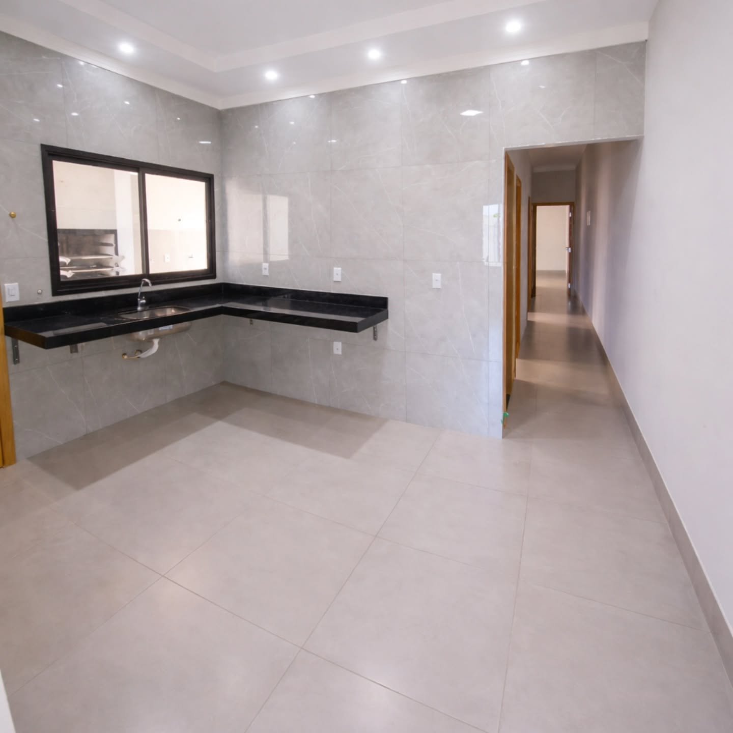 Casa à venda – Cidade Jardim | Pé direito alto | 156,25 m² — foto 2